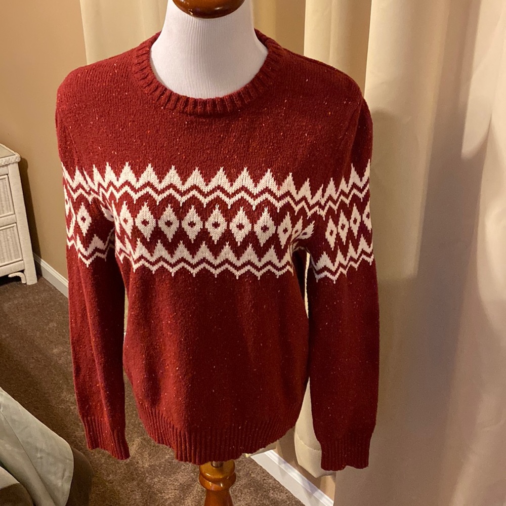 Ladies medium cranberry sweater
